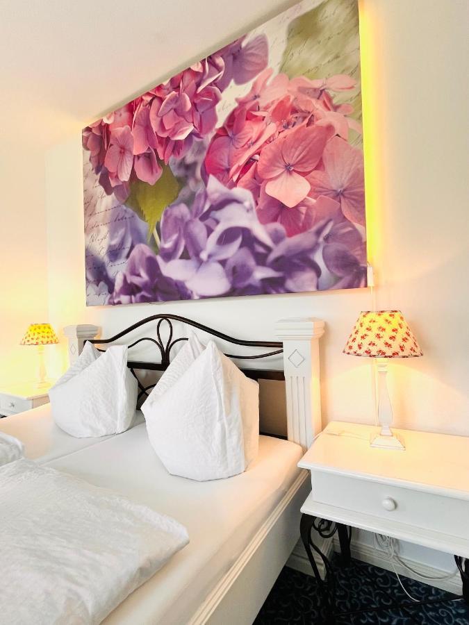Pension Altstadt Moench In Top Lage Preis Inclusive 5 Prozent Bettensteuer Und Fruehstueck Stralsund Exterior foto